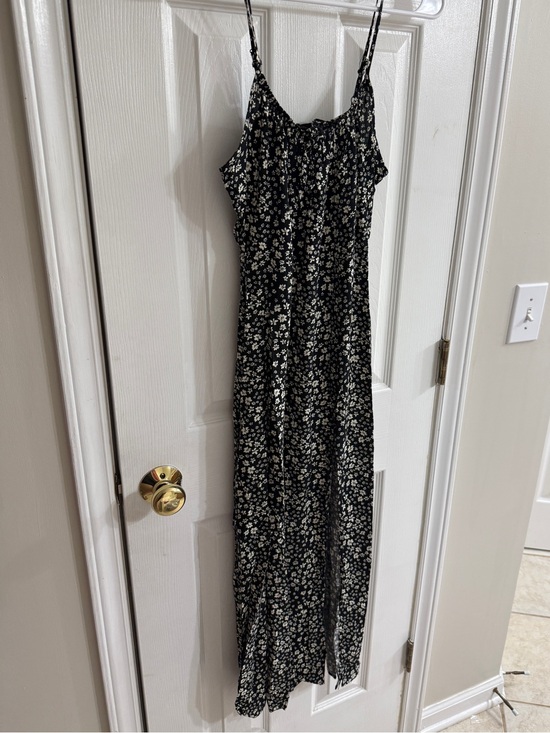Rae Dresses & Skirts - Floral Maxi Dress in Black & White with slit  Like New